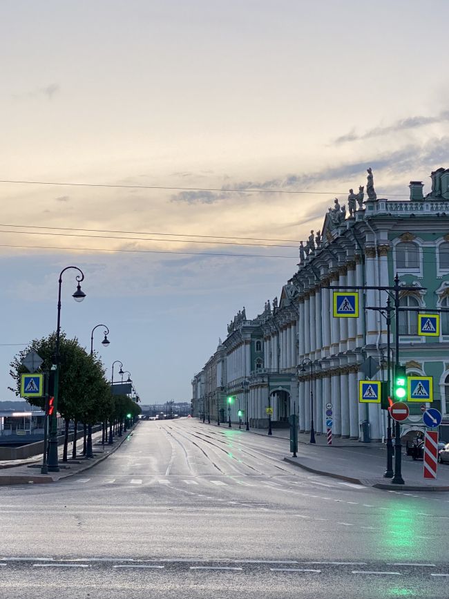 Белые ночи в Питере в августе