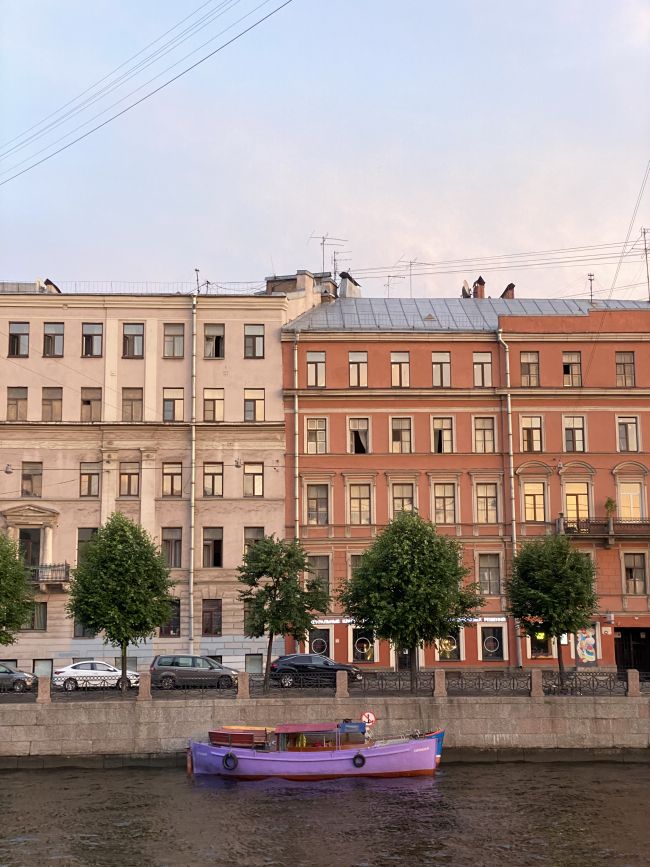 Как выглядят белые ночи в Петербурге 